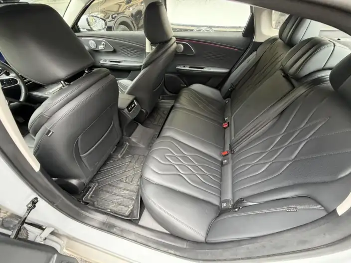 Fengyun A8L 2025 Model 145km Luxury Model – фото 8