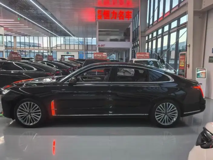 HONGQI H9 2022 Model 2.0T Smart Flag Enjoy Edition