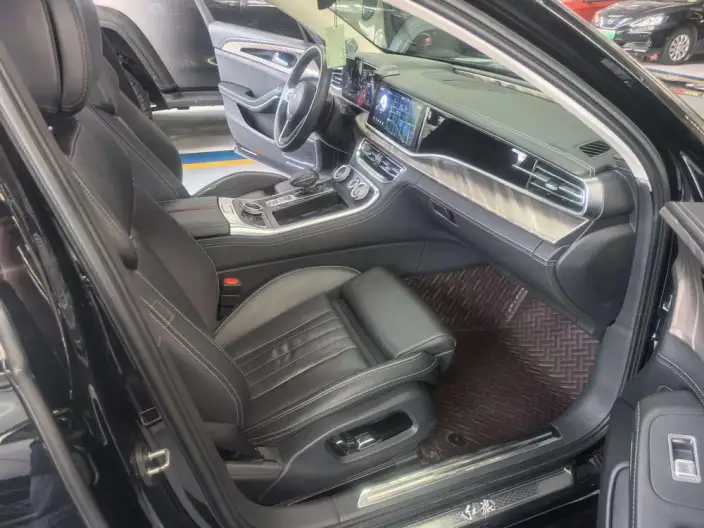 HONGQI H9 2022 Model 2.0T Smart Flag Enjoy Edition – фото 6