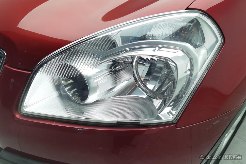 Nissan Qashqai 2012 2.0XV Thunder CVT 2WD – фото 7