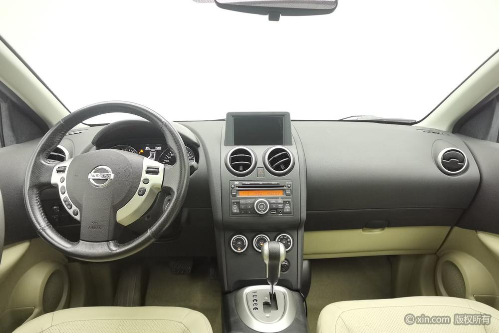 Nissan Qashqai 2012 2.0XV Thunder CVT 2WD – фото 13