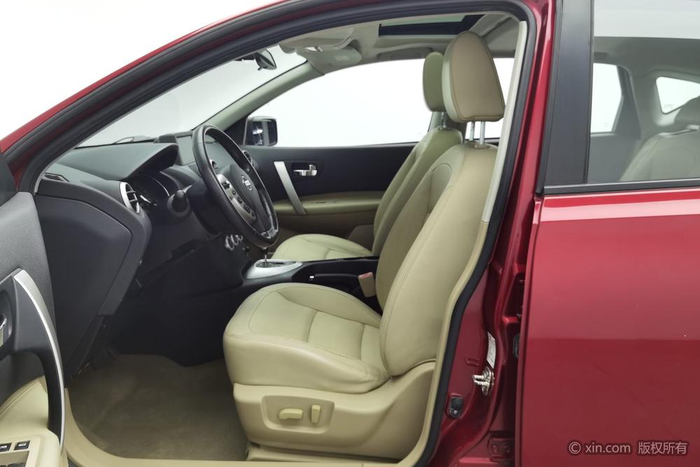 Nissan Qashqai 2012 2.0XV Thunder CVT 2WD – фото 17