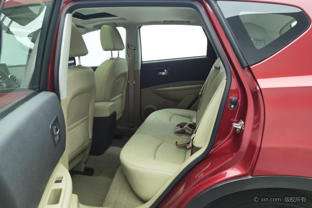 Nissan Qashqai 2012 2.0XV Thunder CVT 2WD – фото 20