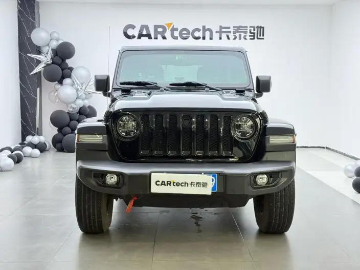 Jeep Wrangler 2022 Model 2.0T Automatic 4WD 5 seat Parallel Imported