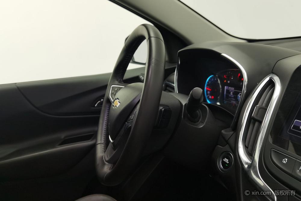 Chevrolet Equinox 2017 модификация RS 550T автоматическое 4WD Explore Edition – фото 11