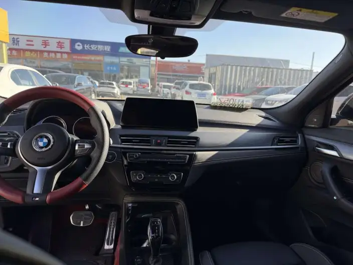 BMW X2 2023 Model sDrive25i Bright Edition – фото 6