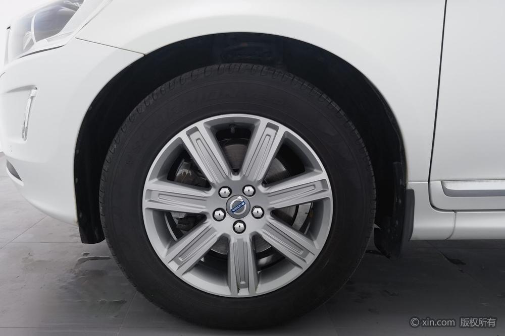 Volvo XC60 2017 модификация T5 AWD Zhiyuan Edition – фото 9