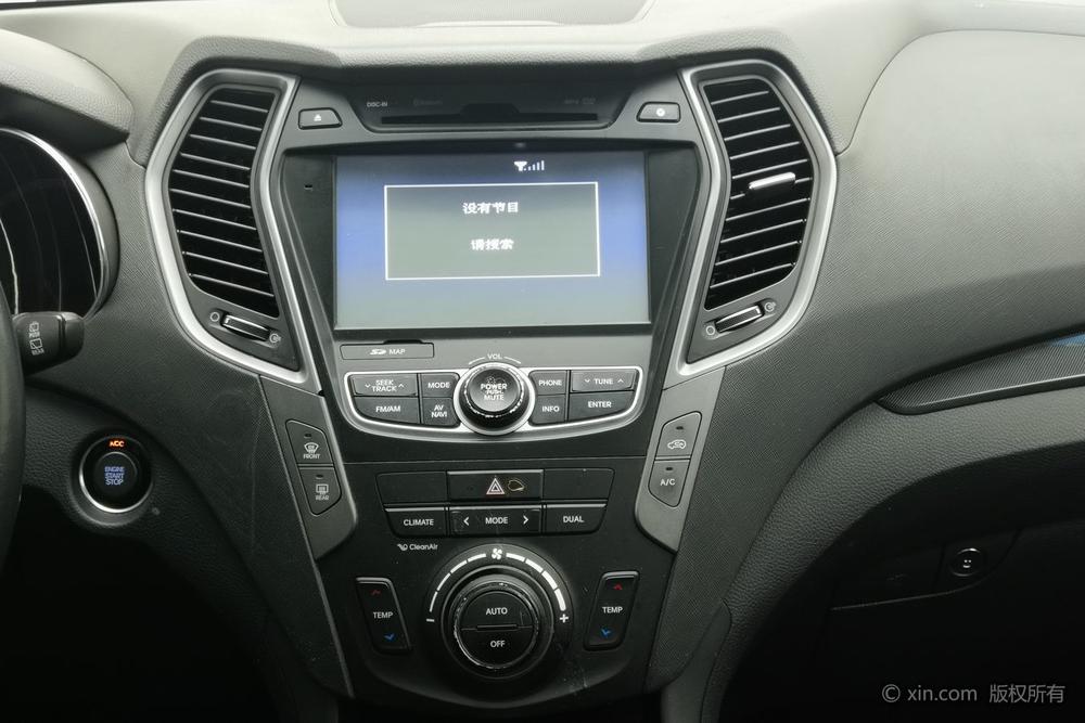 Hyundai Santa Fe 2015 модификация 2.0T автоматическое 2WD Intelligent 5 seat – фото 14