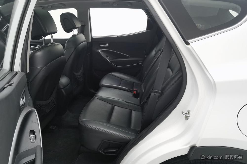 Hyundai Santa Fe 2015 модификация 2.0T автоматическое 2WD Intelligent 5 seat – фото 20