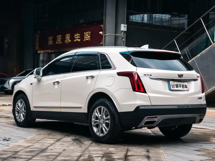 Cadillac XT5 2023 Model 2.0T 2WD Fashion Model