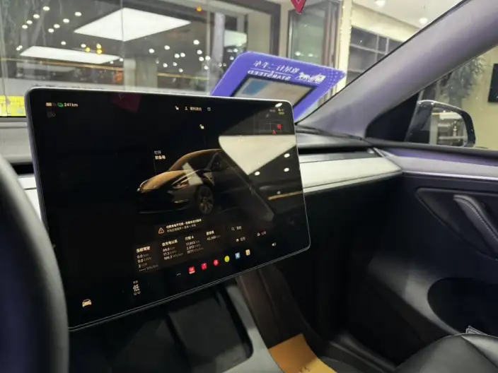 Model Y 2024 Model Rear-wheel drive version – фото 7
