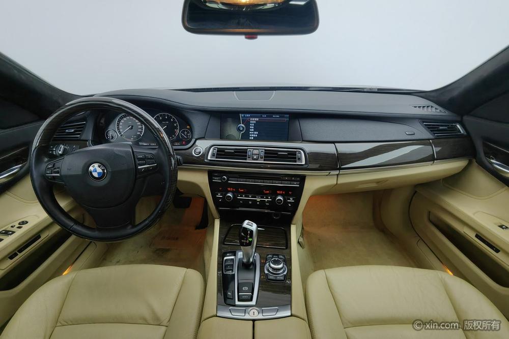 BMW 7 Series 2009 730Li Advantage – фото 13