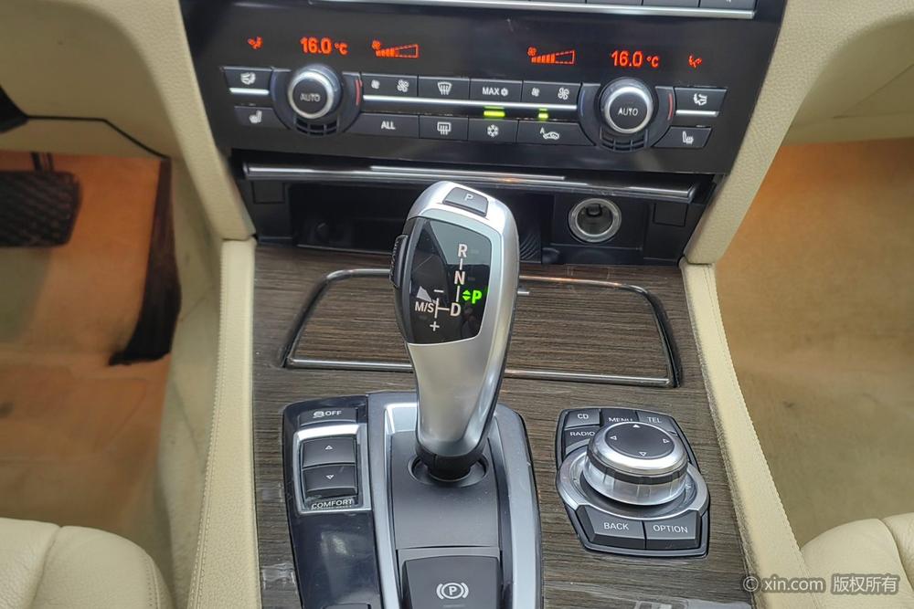 BMW 7 Series 2009 730Li Advantage – фото 15