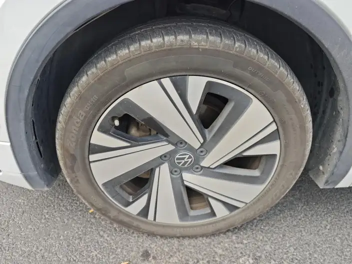 Volkswagen Tiguan L 2023 Model 330TSI 2WD R-Line Enjoy the version more – фото 7