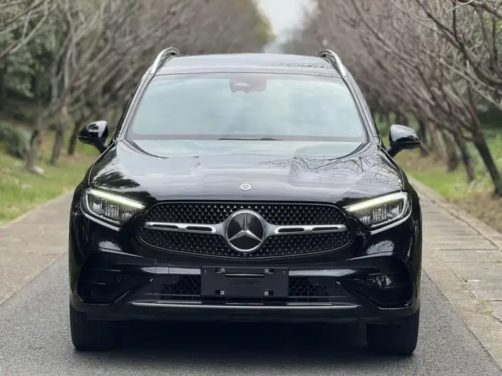 Mercedes-Benz GLC 2024 Model Facelift GLC 300 L 4MATIC Dynamic Model 5 seat – фото 2