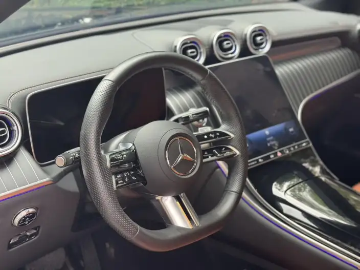 Mercedes-Benz GLC 2024 Model Facelift GLC 300 L 4MATIC Dynamic Model 5 seat – фото 9
