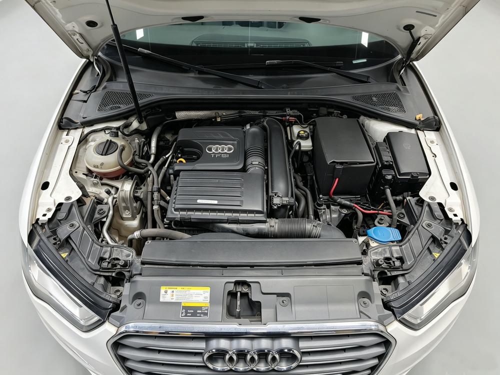 Audi A3 2014 Limousine 35 TFSI Automatic Comfort – фото 10