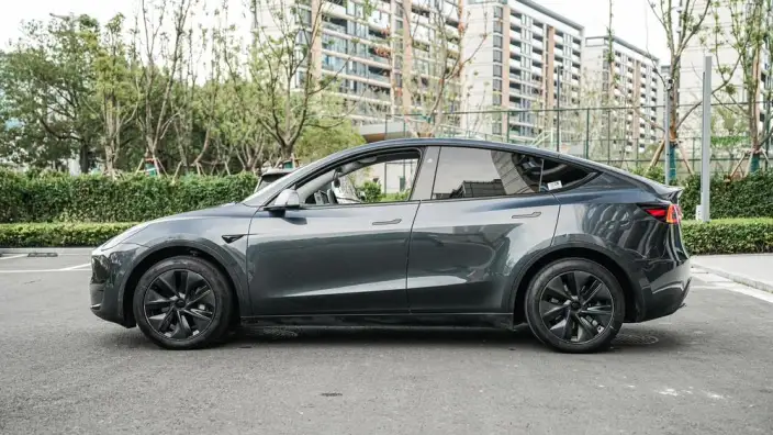 Model Y 2024 Model Rear-wheel drive version – фото 4