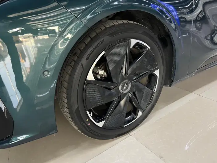 Ford Mondeo 2023 Model 1.5T E- Hybrid ST-Line – фото 10