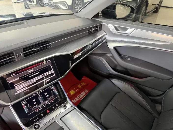 Audi A6L 2026 Model 40 TFSI Luxury Dynamic Model – фото 8