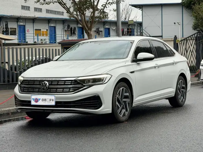 Volkswagen Sagitar 2023 Model 280TSI DSG Beyond Edition Lite – фото 1
