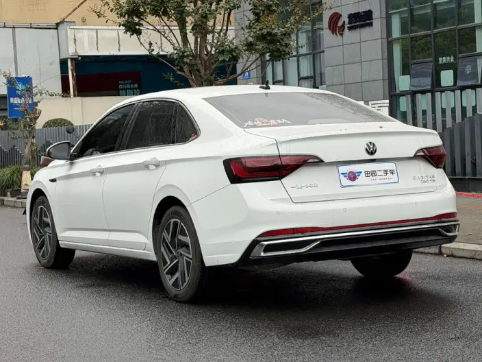 Volkswagen Sagitar 2023 Model 280TSI DSG Beyond Edition Lite – фото 4