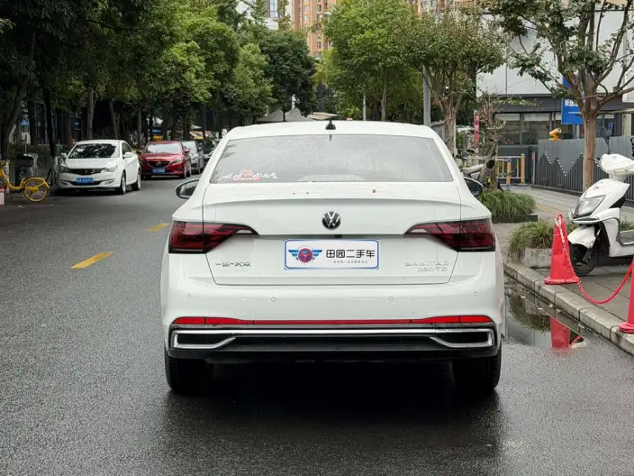 Volkswagen Sagitar 2023 Model 280TSI DSG Beyond Edition Lite – фото 5