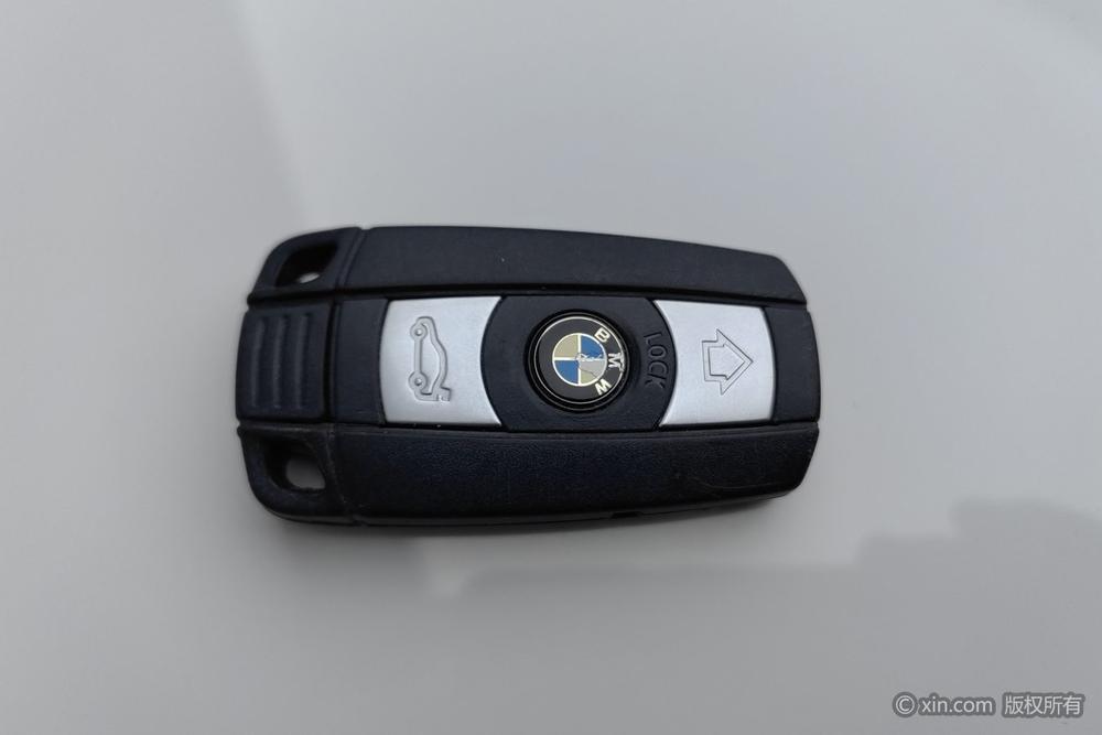 BMW X1 2014 sDrive18i Leader – фото 6