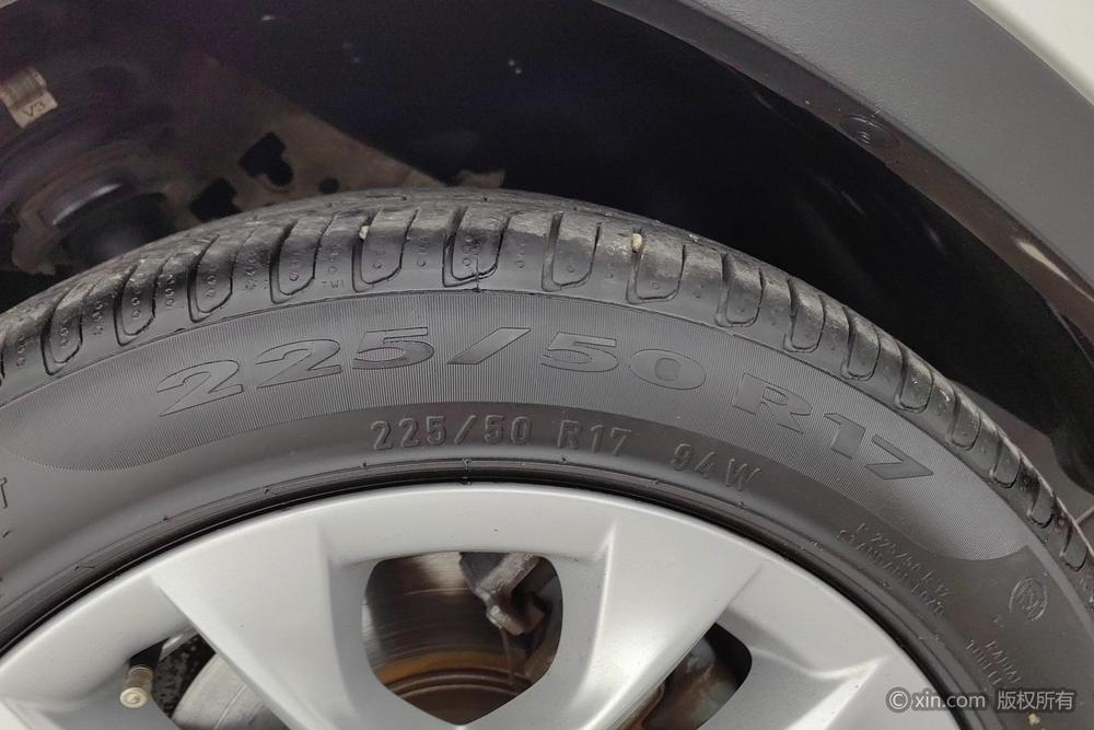 BMW X1 2014 sDrive18i Leader – фото 10
