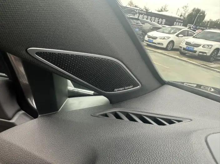 Volkswagen Golf GTI 2026 Model 380TSI DSG GTI – фото 9
