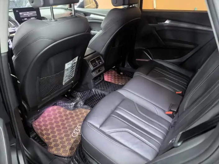 Audi Q5L 2022 Model Facelift 45T Luxury Dynamic Model – фото 9