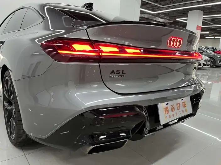 Audi A5 L Sportback 2026 Model 2.0TFSI quattro 150kW First Edition Limited edition