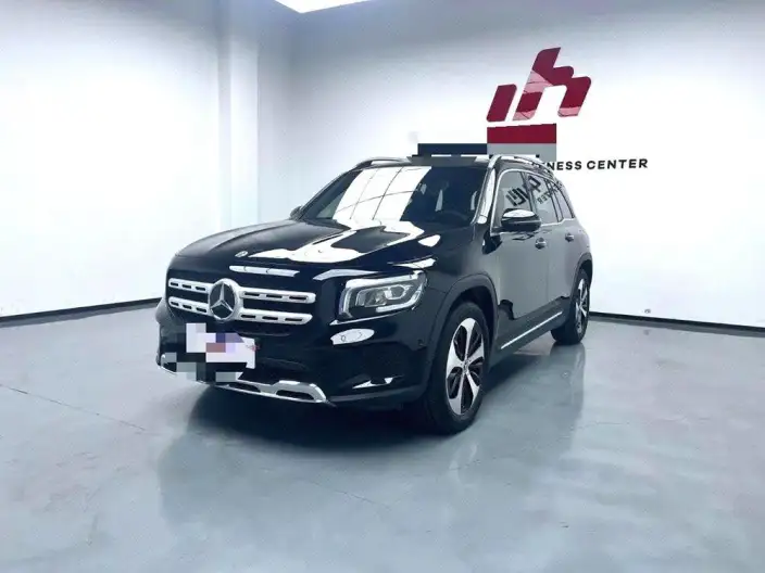 Mercedes-Benz GLB 2022 Model GLB 220 Fashion Model – фото 1