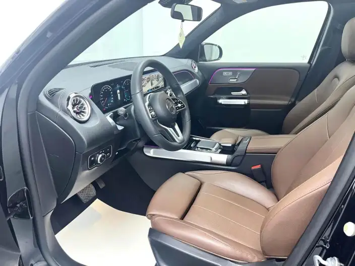 Mercedes-Benz GLB 2022 Model GLB 220 Fashion Model – фото 8
