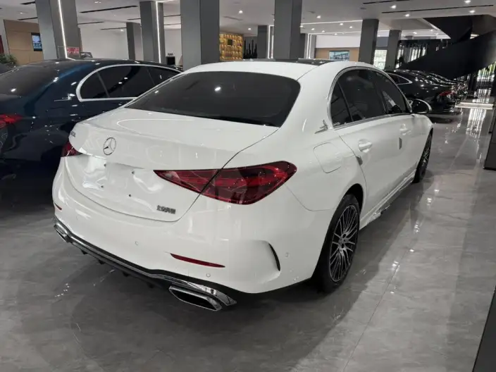 Mercedes-Benz C-Class 2024 Model C 260 L Sports Edition – фото 6
