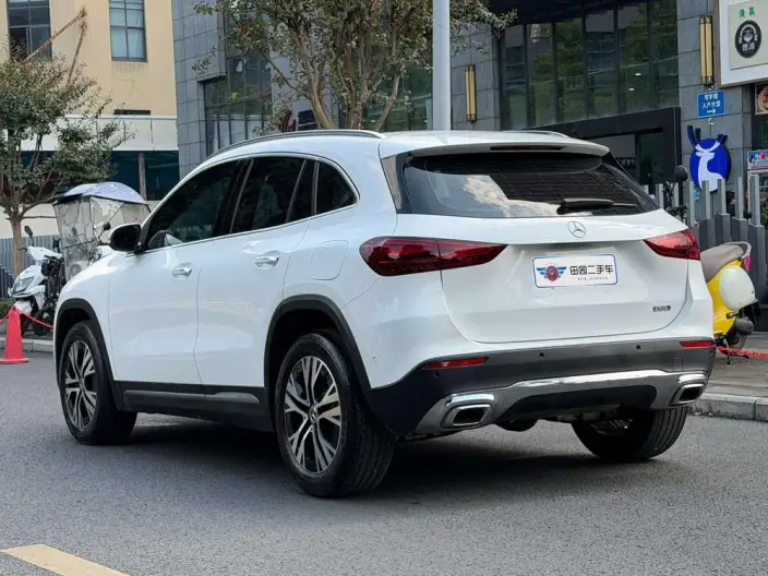 Mercedes-Benz GLA 2024 Model GLA 220 – фото 4