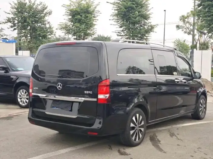 Viano 2021 Model 2.0T Elite Edition 9 seat – фото 6