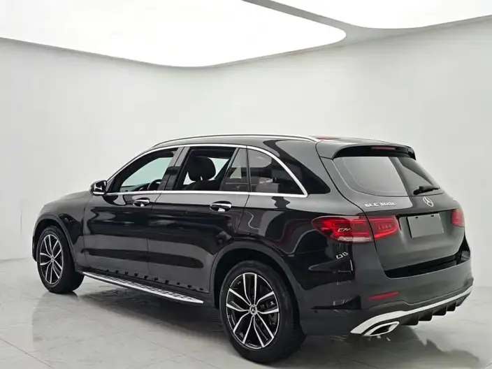Mercedes-Benz GLC 2022 Model GLC 300 L 4MATIC Dynamic Model – фото 5