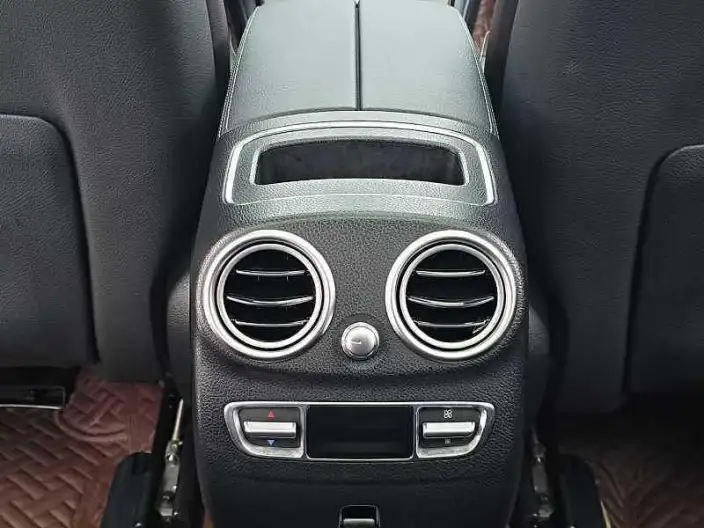 Mercedes-Benz GLC 2022 Model GLC 300 L 4MATIC Dynamic Model – фото 9