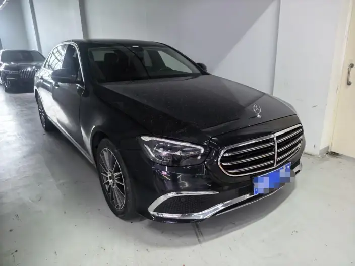Mercedes-Benz E-Class 2023 Model Facelift E 260 L Sports sedan – фото 3