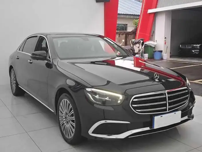 Mercedes-Benz E-Class 2022 Model Facelift II E 300 L Fashion Model sedan – фото 3