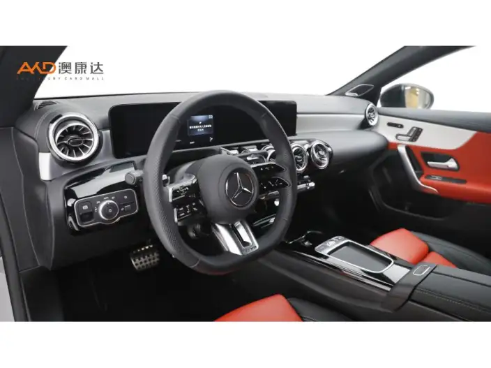 Mercedes-Benz CLA AMG 2024 Model AMG CLA 35 4MATIC – фото 7
