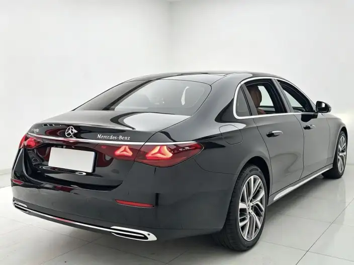 Mercedes-Benz E-Class 2025 Model E 300 L Fashion Model sedan – фото 7