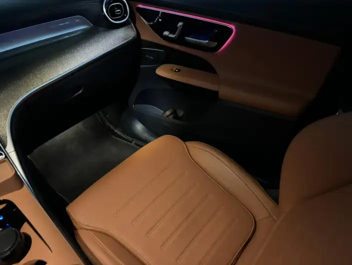 Mercedes-Benz GLC 2026 Model GLC 260 L 4MATIC Dynamic Model 5 seat – фото 7