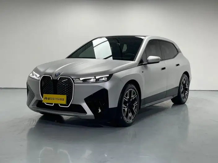 BMW iX 2022 Model xDrive40 – фото 1