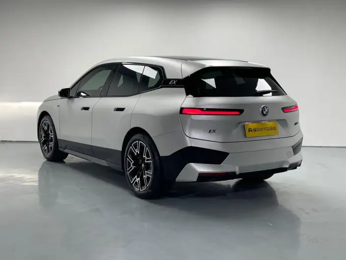 BMW iX 2022 Model xDrive40 – фото 5