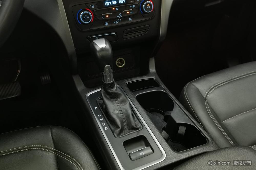 Ford Kuga 2017 модификация EcoBoost 180 2WD Platinum Ford тип – фото 15