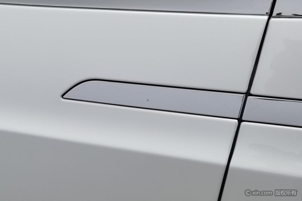 Tesla Model X 2016 90D – фото 8