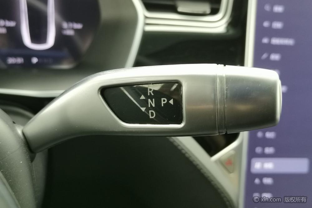 Tesla Model X 2016 90D – фото 16