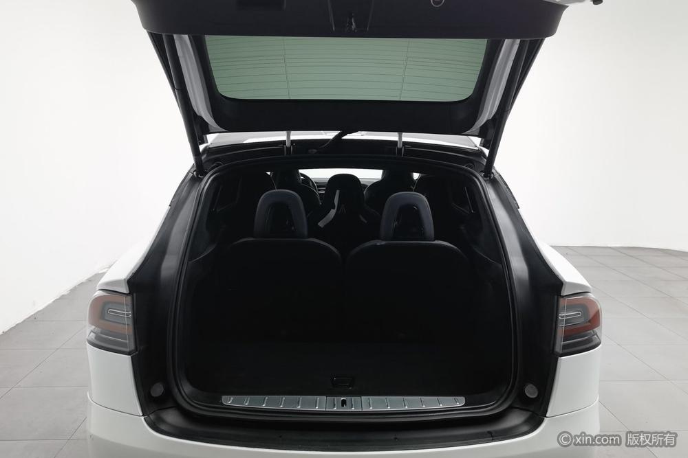 Tesla Model X 2016 90D – фото 23
